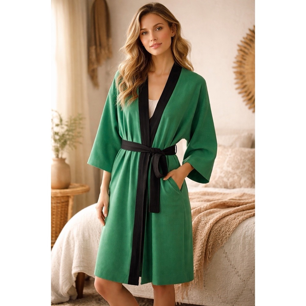 Vintage Vanity Fair Large Kimono Robe Emerald‎ Green Black Belt Boudoir Glam